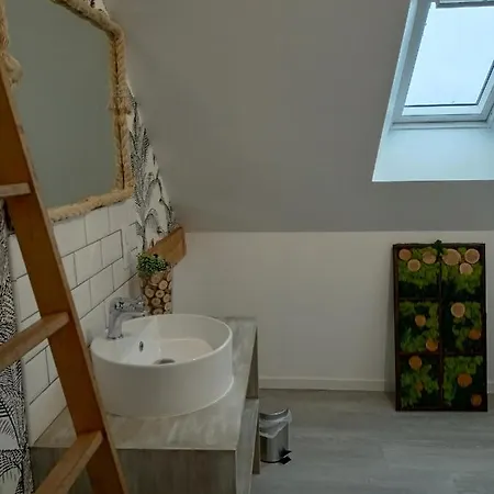 Апартаменты 2 *