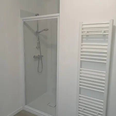 Apartment 2 *